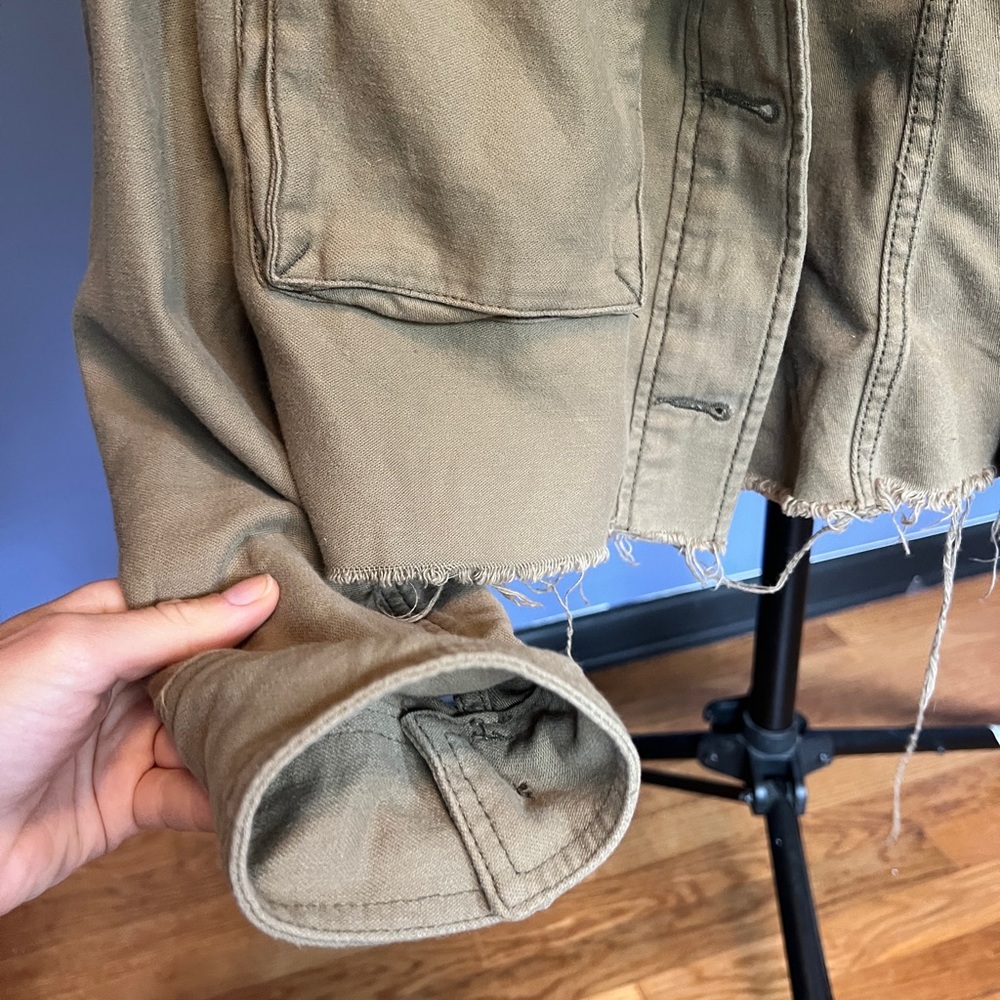 Abercrombie and fitch green khaki jacket, worn once , size small - Picture 3 of 5